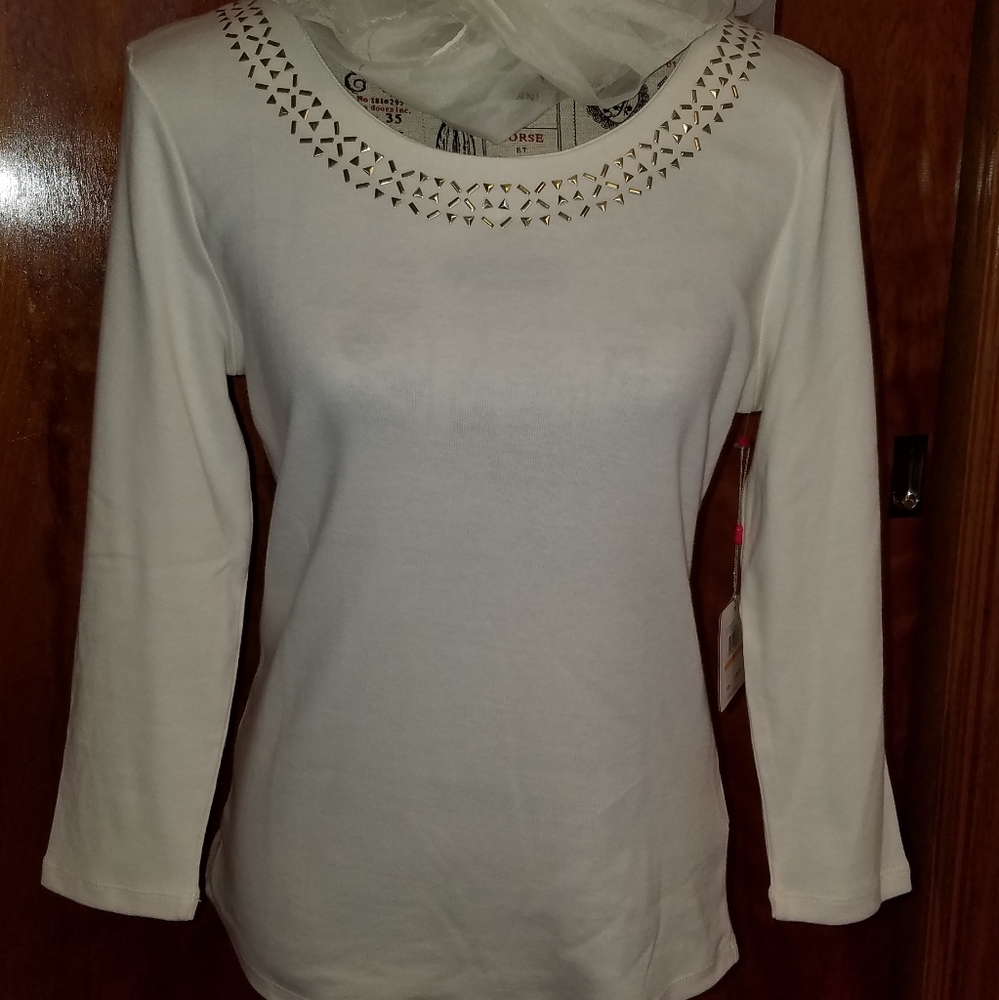 New 3/4 length shirt
